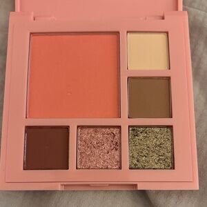 Vibrant Multi-Color Makeup Palette